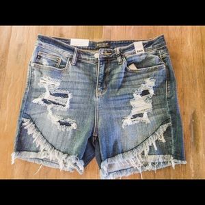Judy Blue Tulip Shorts XL, NWT